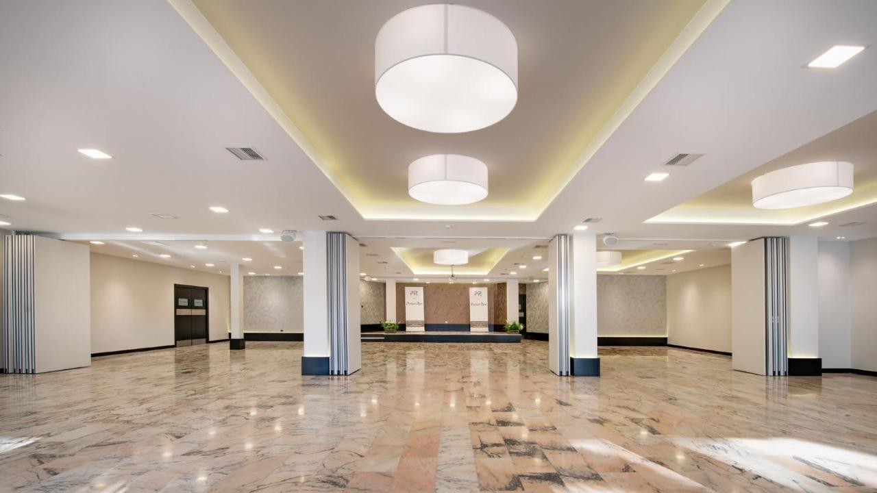 Hotel Parque Real 시우다드레알 외부 사진