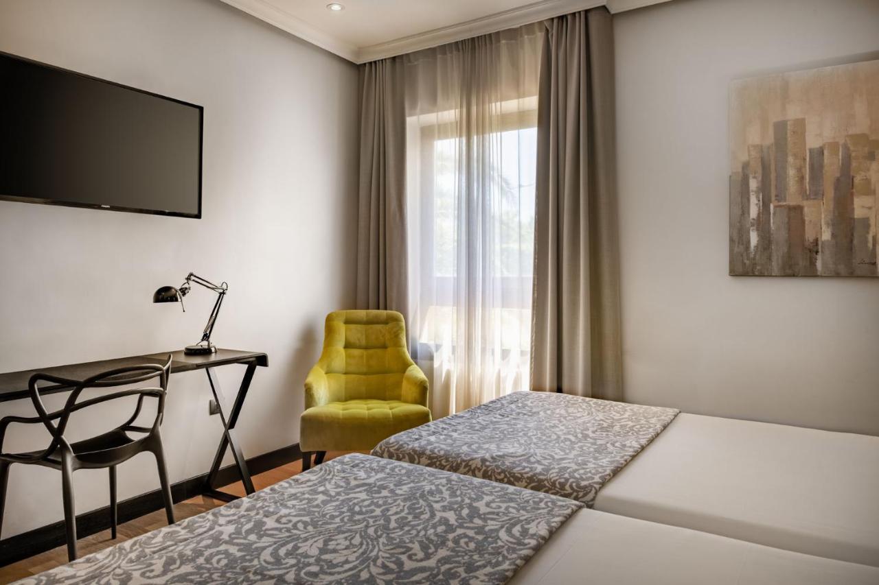 Hotel Parque Real 시우다드레알 외부 사진