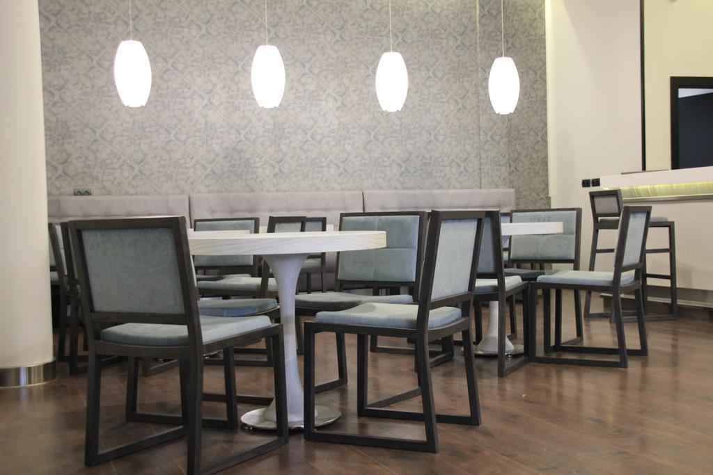 Hotel Parque Real 시우다드레알 외부 사진